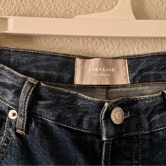 EVERLANE Cheeky Distressed Crop Straight leg jean - Picture 2 of 3